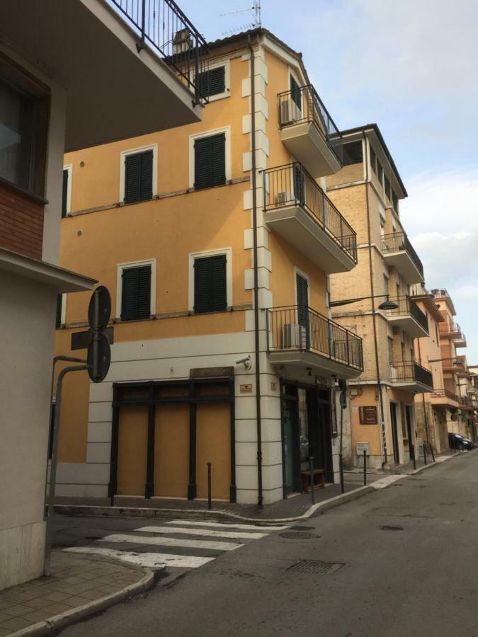 Elisa Apartment San Benedetto del Tronto Bagian luar foto
